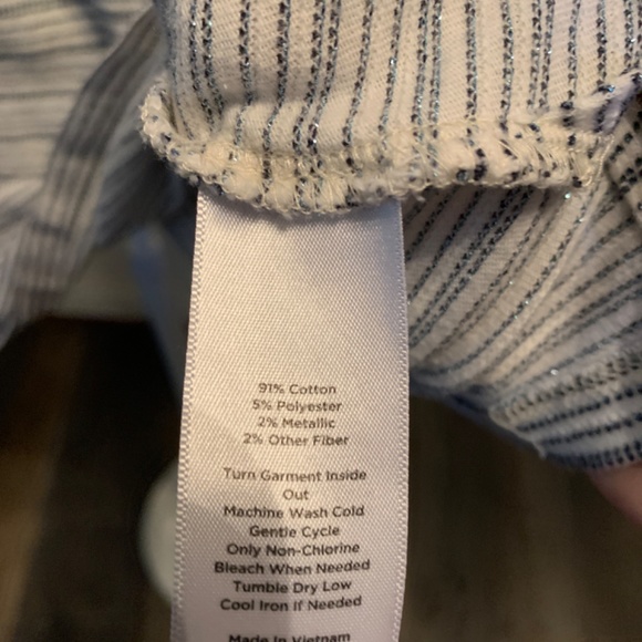 Talbots pet.beaded sparkle square neck top. Worn a few times. In very good ahape - Picture 4 of 4